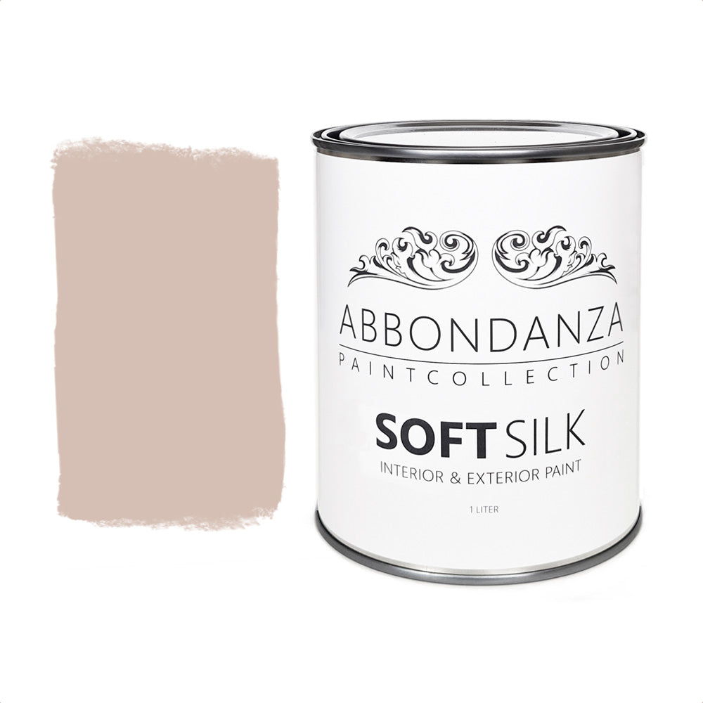 Lak Soft Silk Nude is een vergrijsde oudroze tint