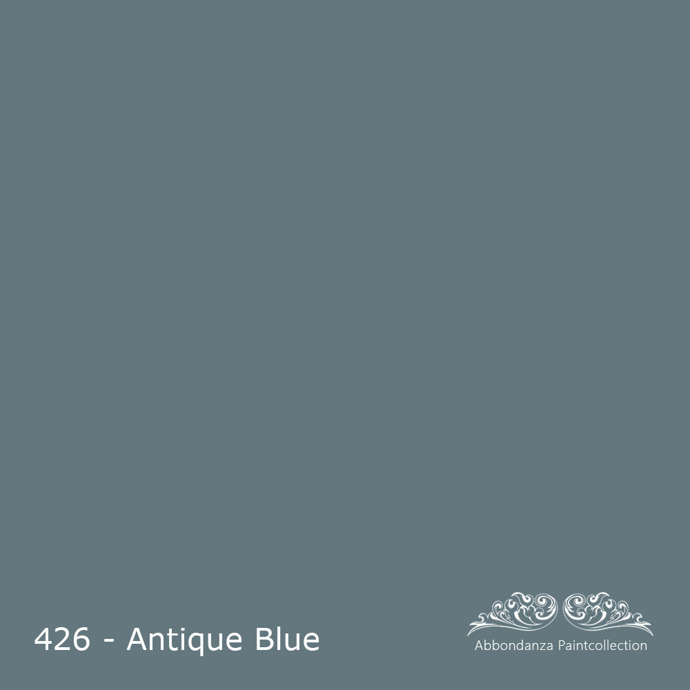 Kleurstaal handgeschilderd met Abbondanza krijtverf Antique Blue 426