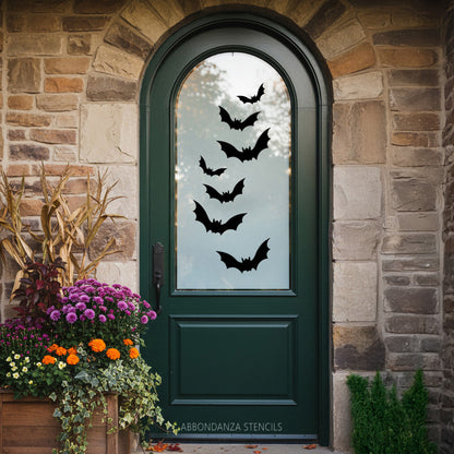 Stencil Flying Bats, vleermuizen sjabloon Abbondanza op een deur
