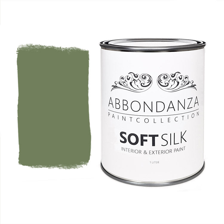 Lak Soft Silk Oleander is een prachtig vergrijsd donkergroen