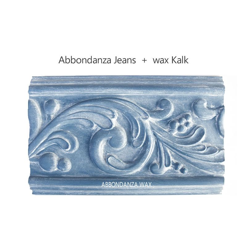 Abbondanza Kalkwas op een basis van blauwe krijtverf (Abbondanza Jeans)